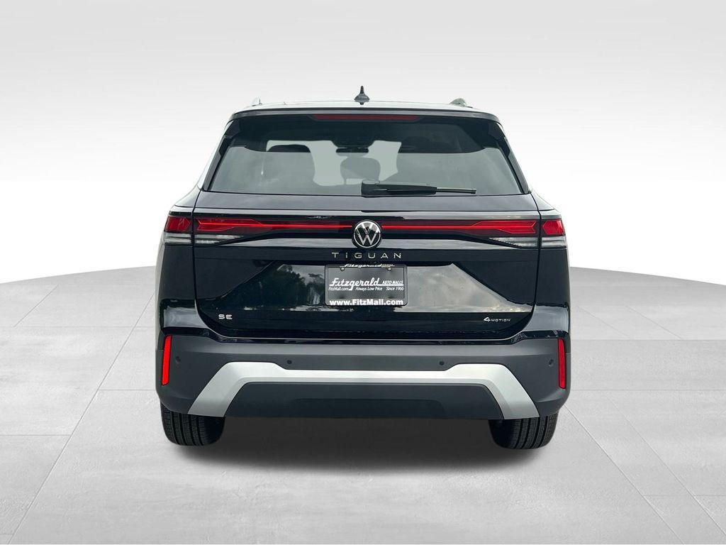 new 2025 Volkswagen Tiguan car, priced at $32,933