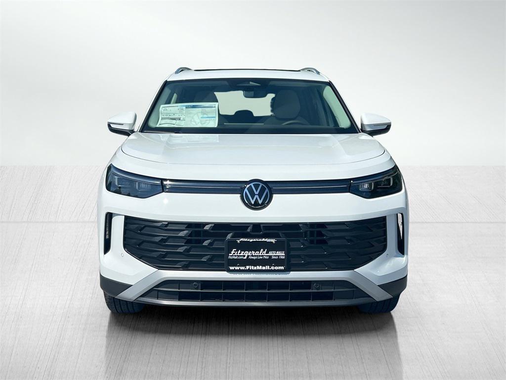 new 2025 Volkswagen Tiguan car, priced at $35,368