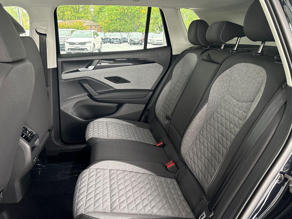 new 2025 Volkswagen Tiguan car, priced at $31,217
