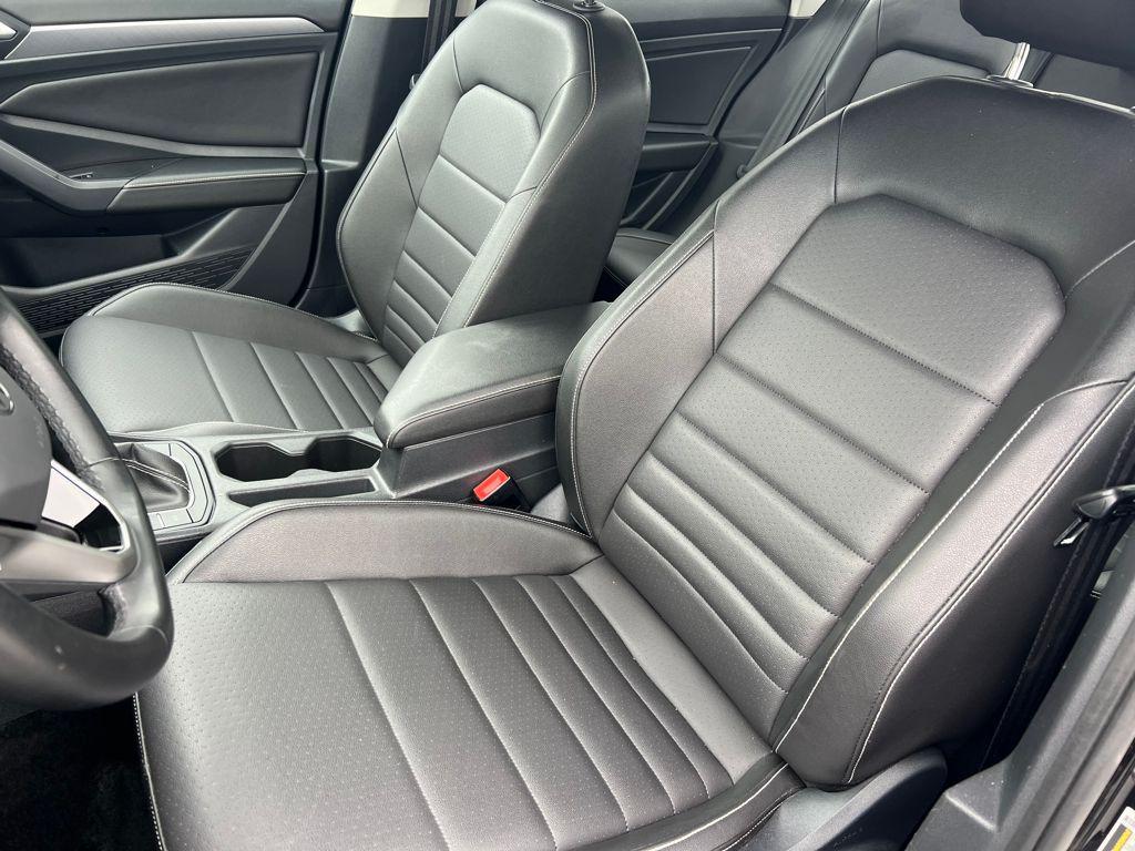 used 2024 Volkswagen Jetta car, priced at $18,995