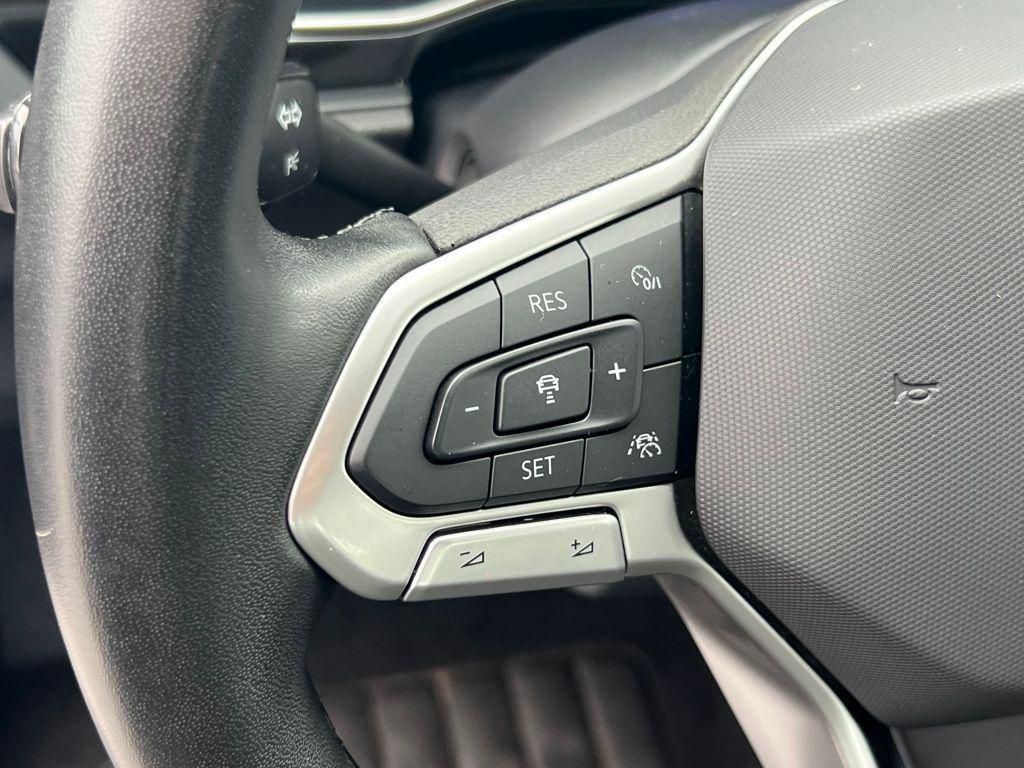 used 2024 Volkswagen Jetta car, priced at $18,995