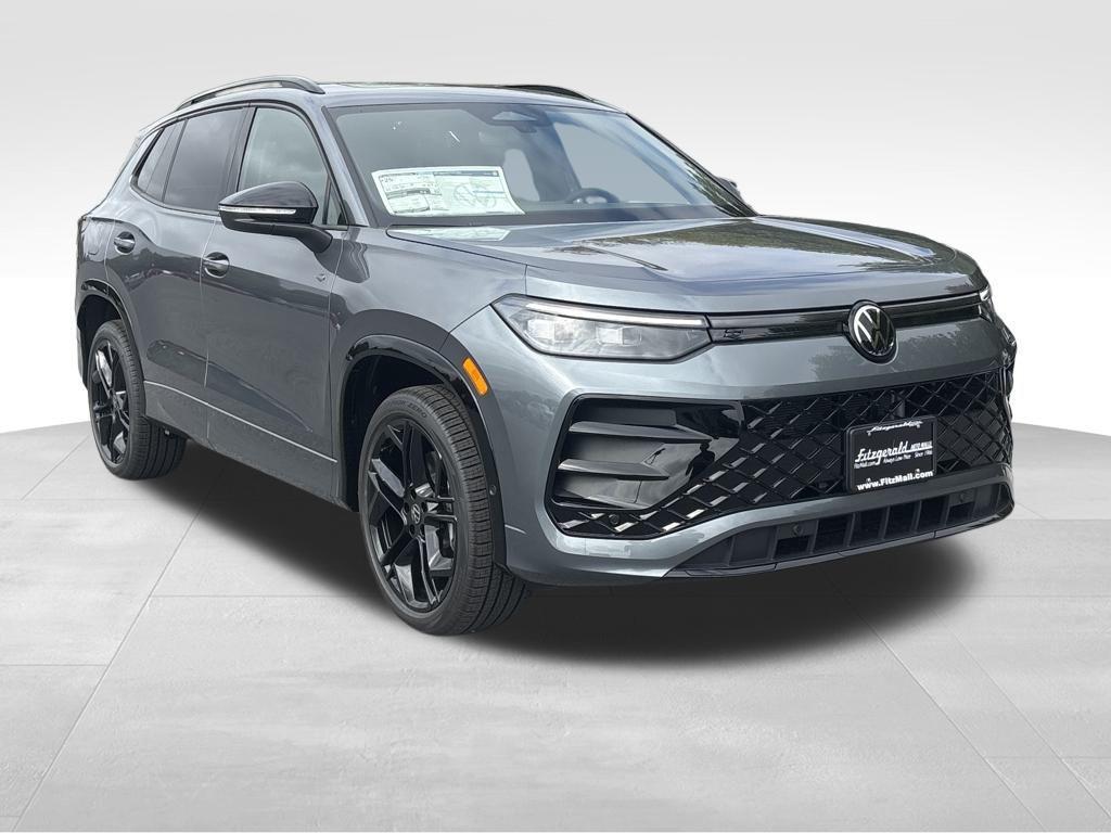 new 2025 Volkswagen Tiguan car, priced at $36,973