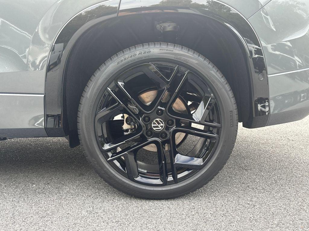 new 2025 Volkswagen Tiguan car, priced at $36,973