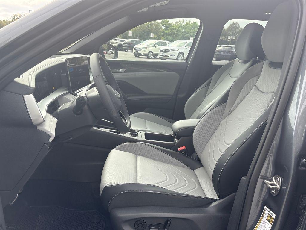 new 2025 Volkswagen Tiguan car, priced at $36,973