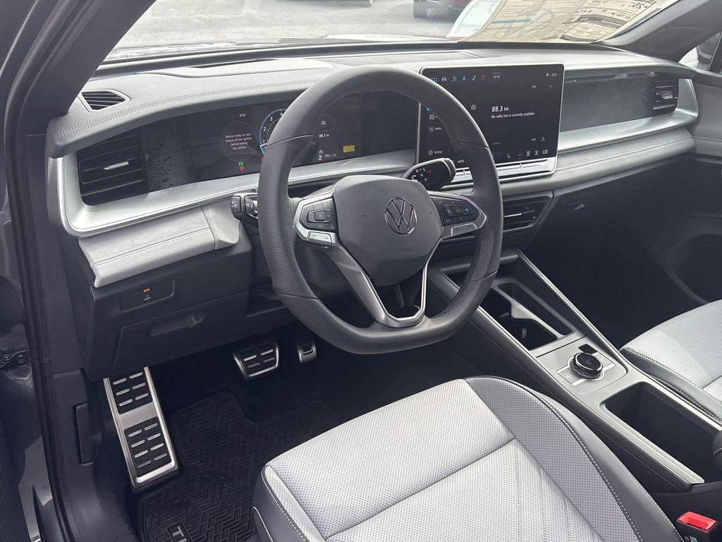 new 2025 Volkswagen Tiguan car, priced at $36,973