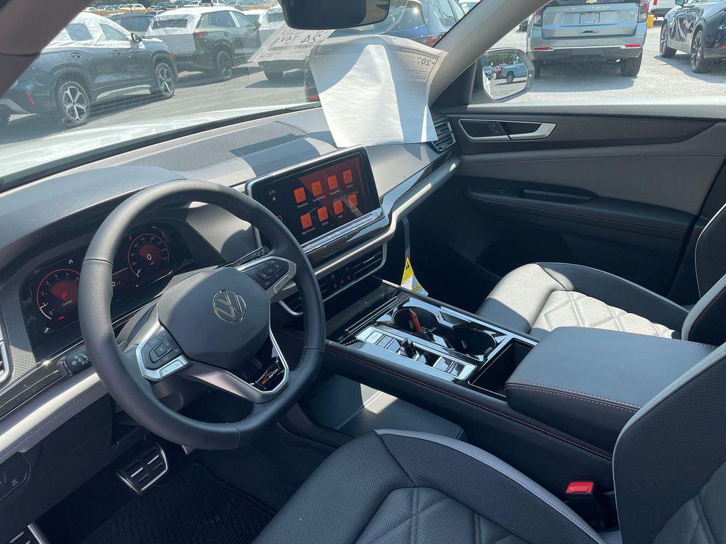 new 2025 Volkswagen Atlas car, priced at $42,377