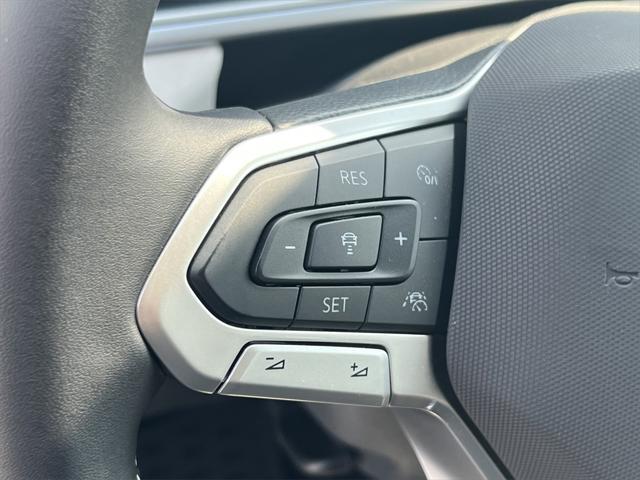 new 2025 Volkswagen Taos car, priced at $31,644