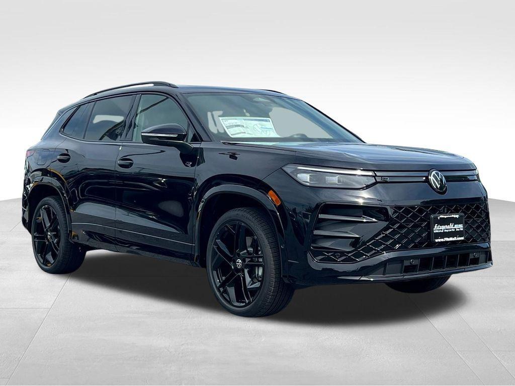new 2025 Volkswagen Tiguan car, priced at $35,992