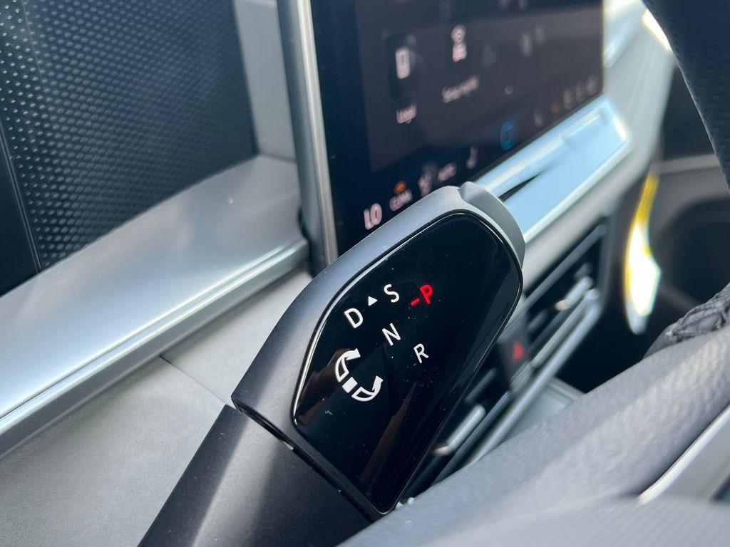 new 2025 Volkswagen Tiguan car, priced at $35,992
