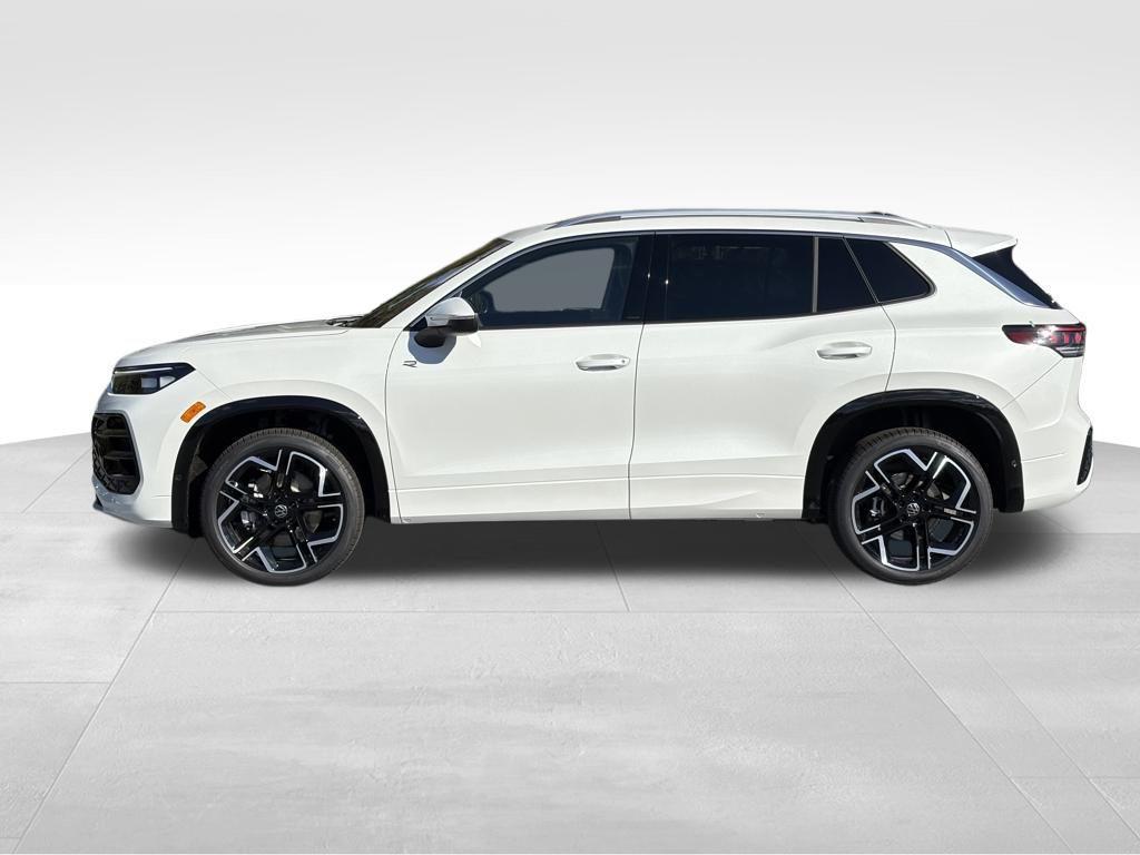new 2026 Volkswagen Tiguan car, priced at $44,481