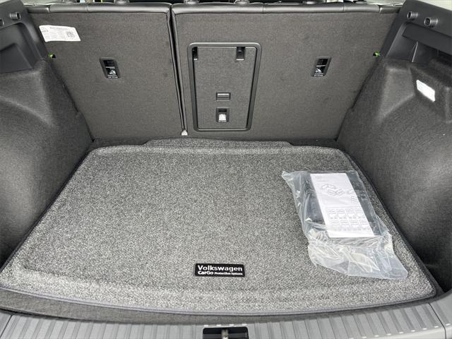 new 2025 Volkswagen Taos car, priced at $32,081