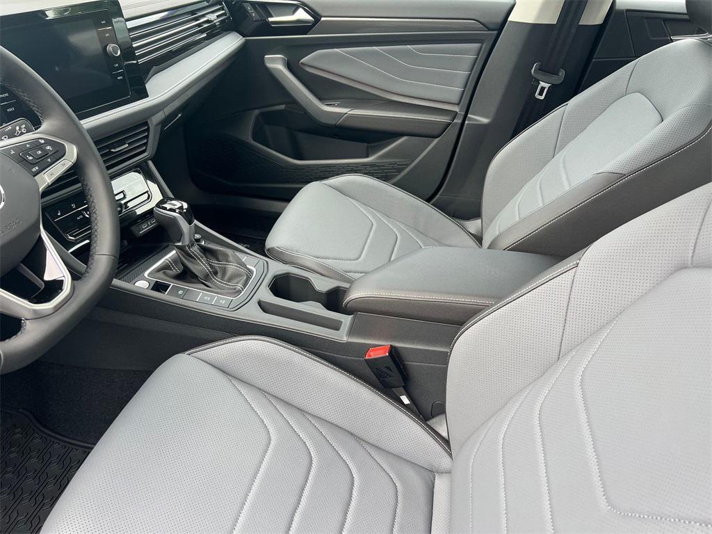 new 2025 Volkswagen Jetta car, priced at $29,832