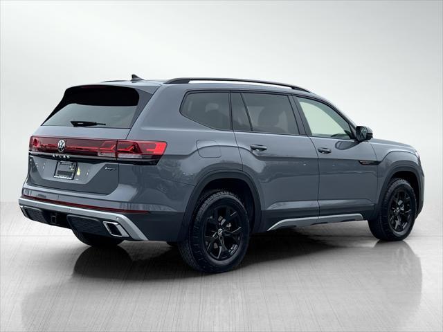 new 2025 Volkswagen Atlas car, priced at $46,114