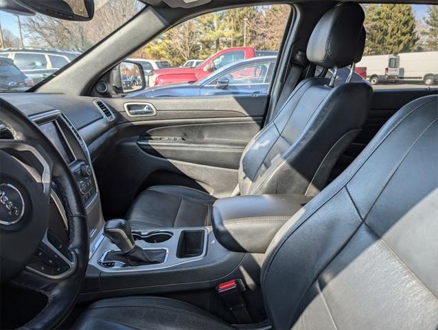 used 2018 Jeep Grand Cherokee car, priced at $15,500