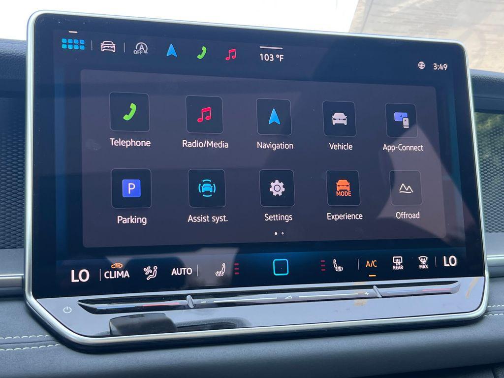 new 2025 Volkswagen Tiguan car, priced at $34,935