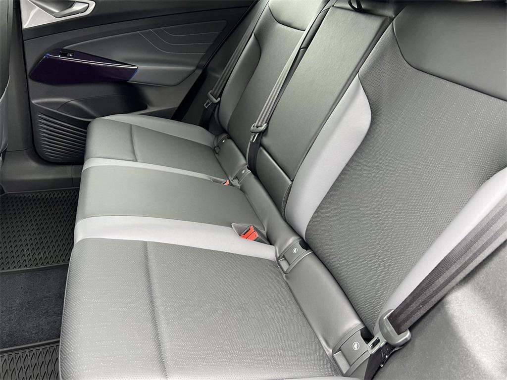 new 2025 Volkswagen ID.4 car, priced at $49,119