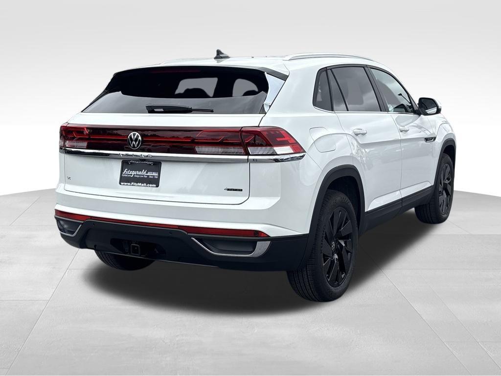 new 2026 Volkswagen Atlas Cross Sport car, priced at $46,652