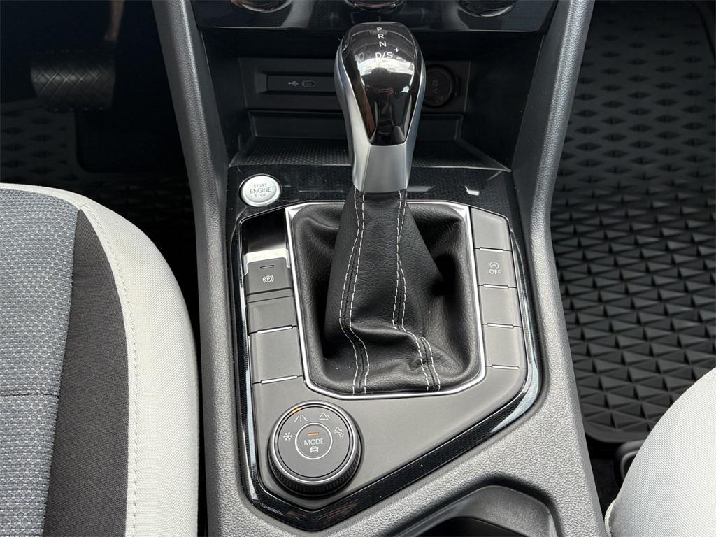 new 2025 Volkswagen Taos car, priced at $28,290