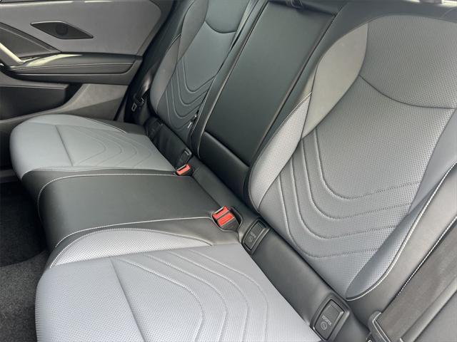 new 2025 Volkswagen Tiguan car, priced at $37,559