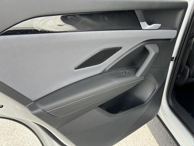 new 2025 Volkswagen Tiguan car, priced at $37,559