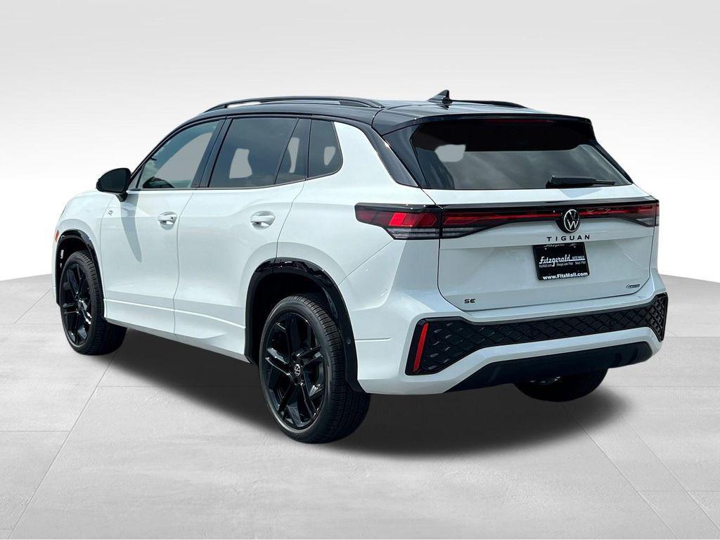 new 2025 Volkswagen Tiguan car, priced at $36,809