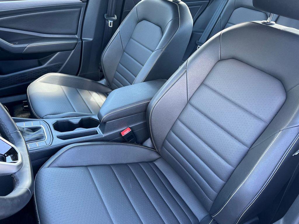 used 2024 Volkswagen Jetta car, priced at $20,995