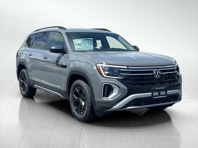 new 2025 Volkswagen Atlas car, priced at $44,614