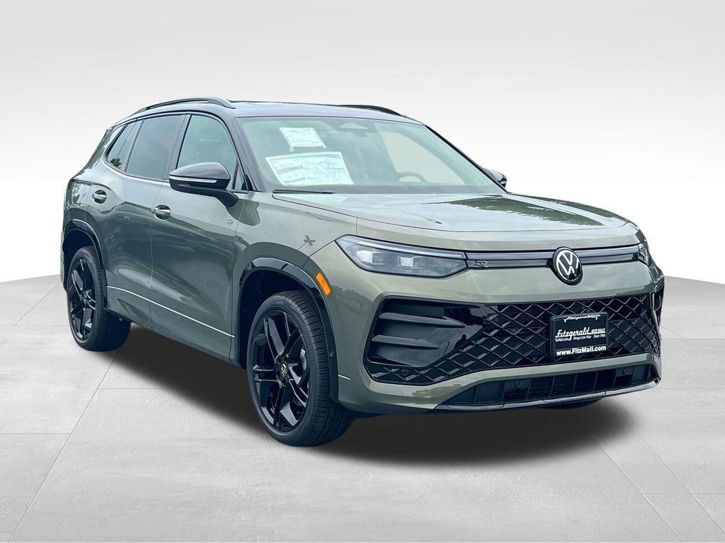 new 2025 Volkswagen Tiguan car, priced at $37,780