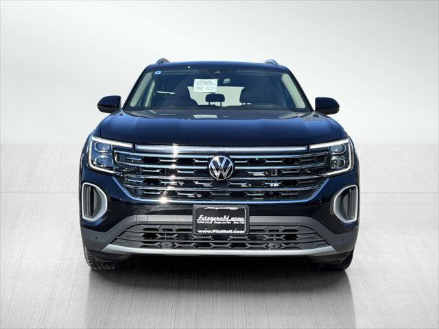 new 2025 Volkswagen Atlas car, priced at $46,574