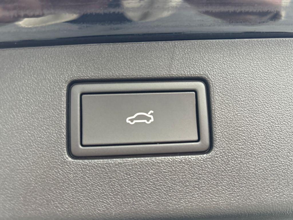 new 2026 Volkswagen Tiguan car, priced at $36,538