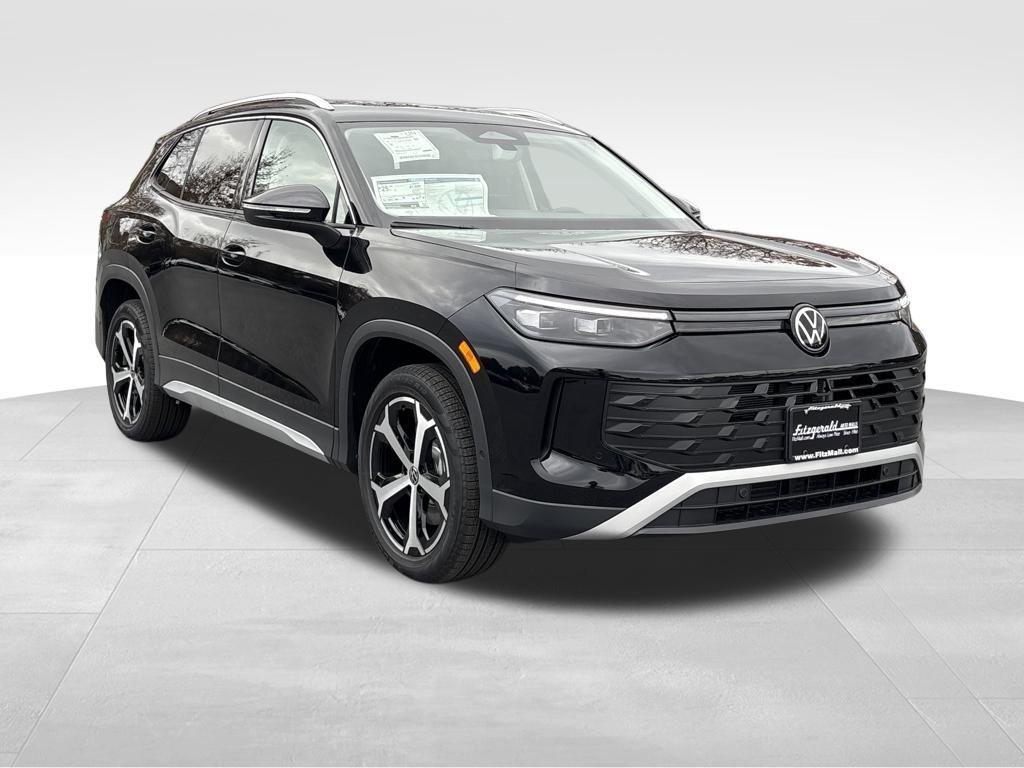 new 2026 Volkswagen Tiguan car, priced at $36,538