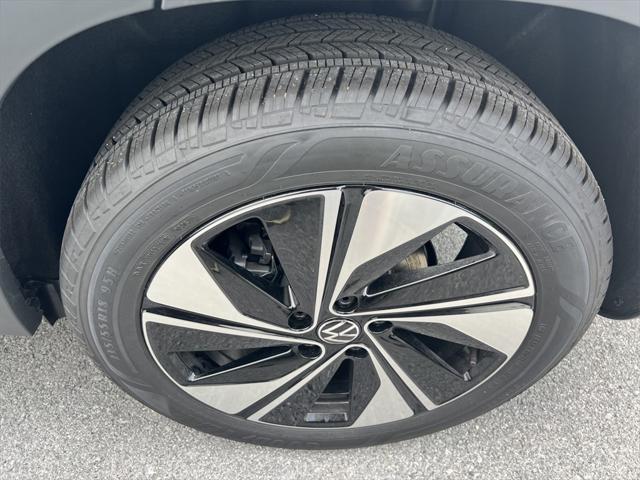 new 2025 Volkswagen Taos car, priced at $31,644