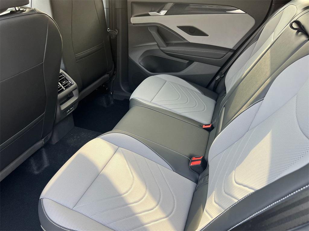 new 2025 Volkswagen Tiguan car, priced at $36,742