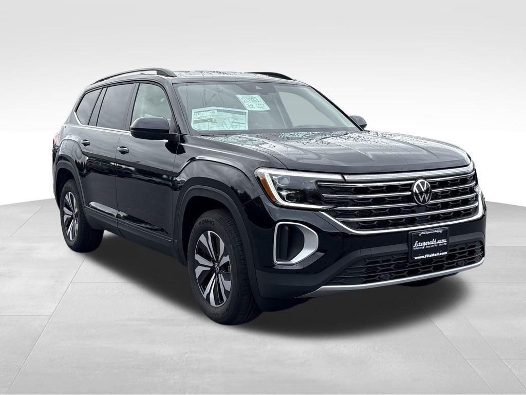 new 2026 Volkswagen Atlas car, priced at $39,036