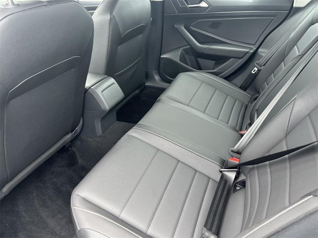 used 2024 Volkswagen Jetta car, priced at $20,995