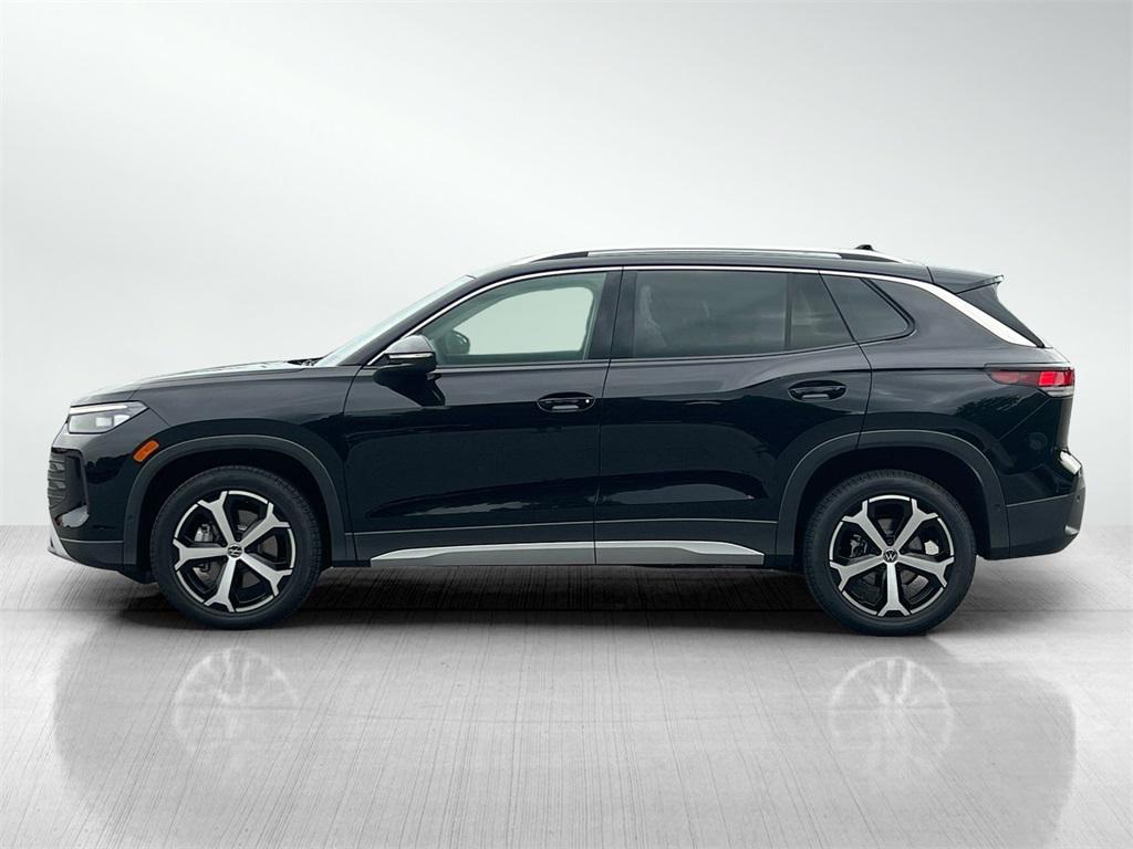 new 2025 Volkswagen Tiguan car, priced at $33,683