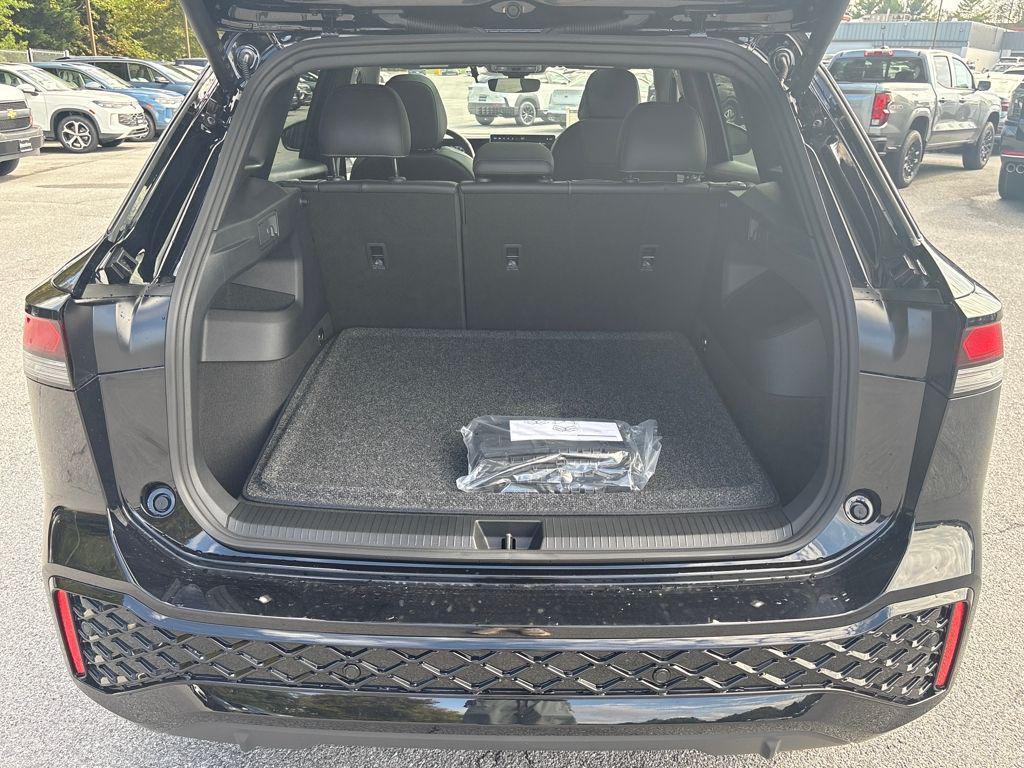 new 2025 Volkswagen Tiguan car, priced at $36,973