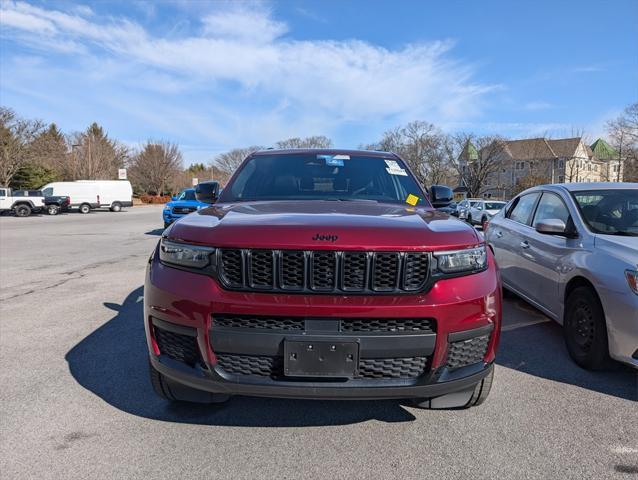 used 2023 Jeep Grand Cherokee L car, priced at $30,995