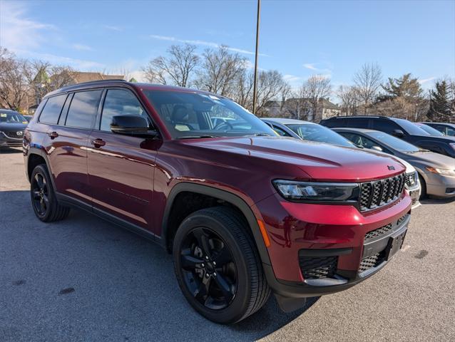 used 2023 Jeep Grand Cherokee L car, priced at $30,995