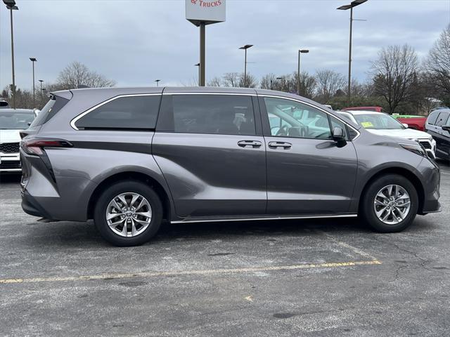 used 2024 Toyota Sienna car, priced at $40,995