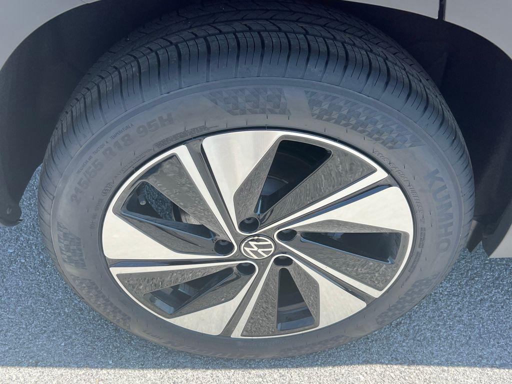 new 2025 Volkswagen Taos car, priced at $31,144
