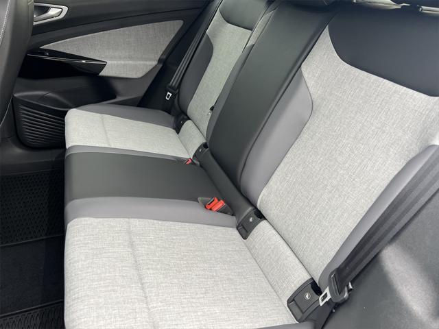 new 2025 Volkswagen ID.4 car, priced at $40,932