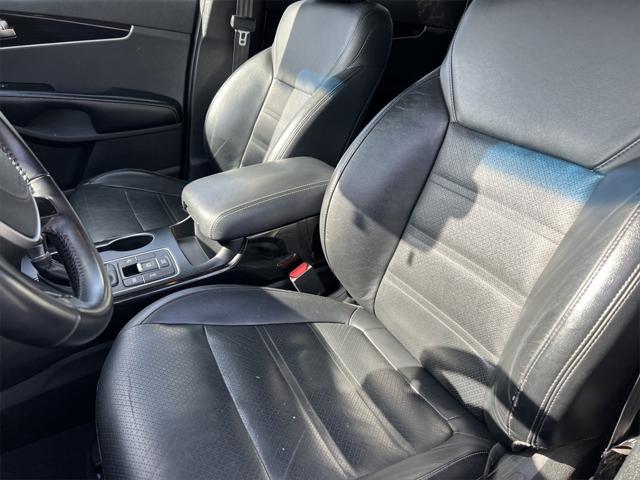 used 2019 Kia Sorento car, priced at $15,995