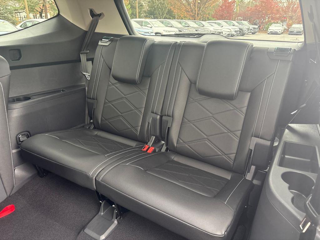 new 2026 Volkswagen Atlas car, priced at $44,953