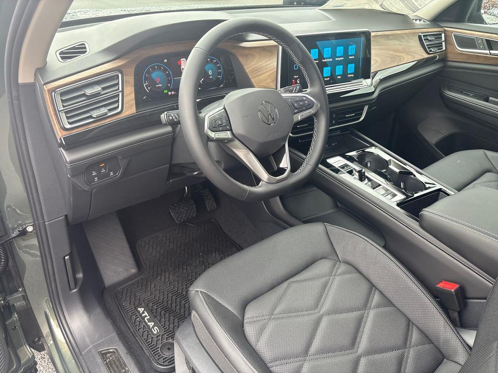 new 2026 Volkswagen Atlas car, priced at $44,953