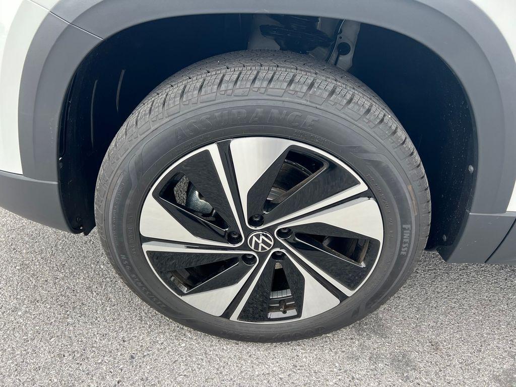 new 2025 Volkswagen Taos car, priced at $31,144