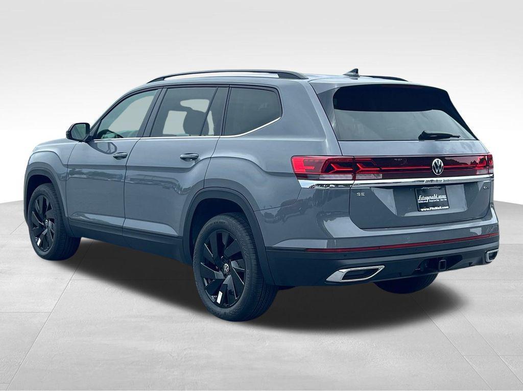 new 2025 Volkswagen Atlas car, priced at $41,118