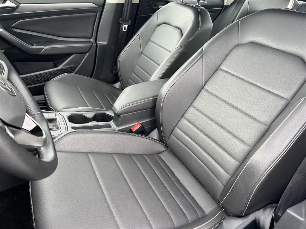 used 2024 Volkswagen Jetta car, priced at $19,995