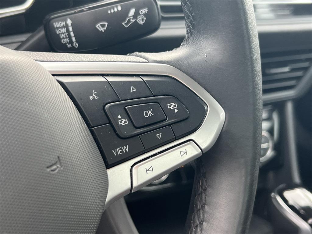 used 2024 Volkswagen Jetta car, priced at $19,995