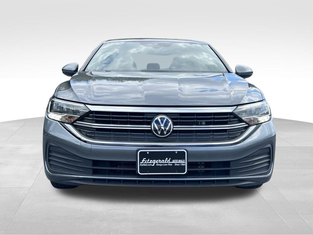 used 2024 Volkswagen Jetta car, priced at $20,995